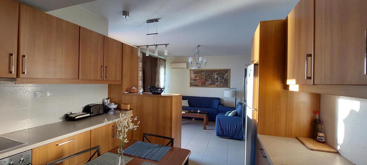 Apartment Sea Breeze